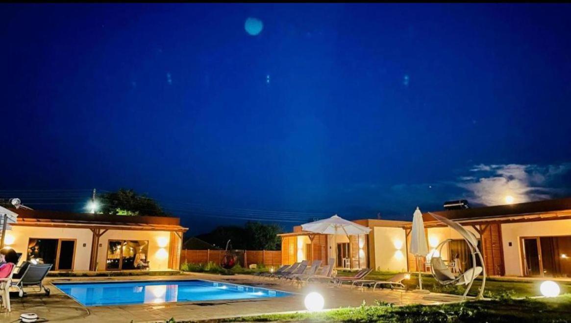 Havana Resort Murighiol Exterior foto